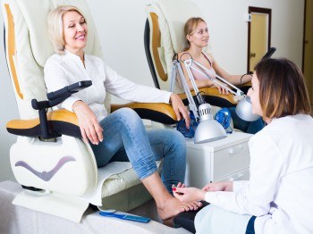 Wanneer wordt een pedicure behandeling of voetverzorging vergoed?