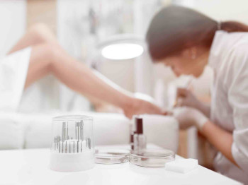 Voor welke verlichting kies je in een pedicuresalon en waar moet je op letten?