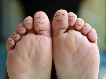 Voetverzorgingstips: 10 tips om je voeten te verzorgen